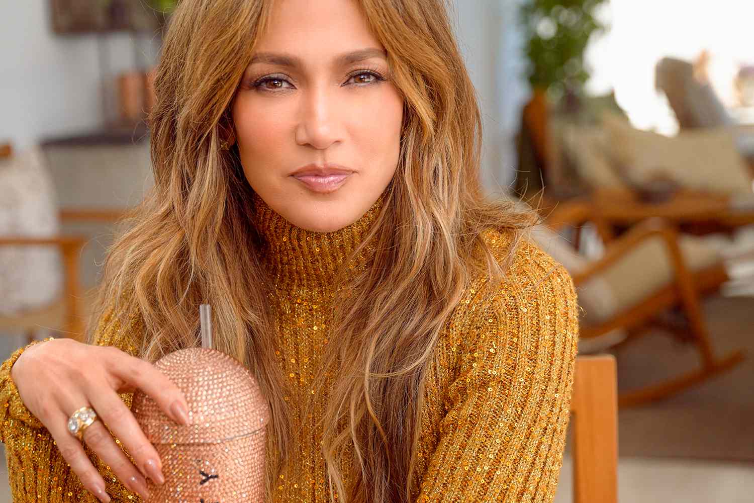 Jennifer Lopez and Her Secret to Radiant Skin: The Power of LED Light Therapy