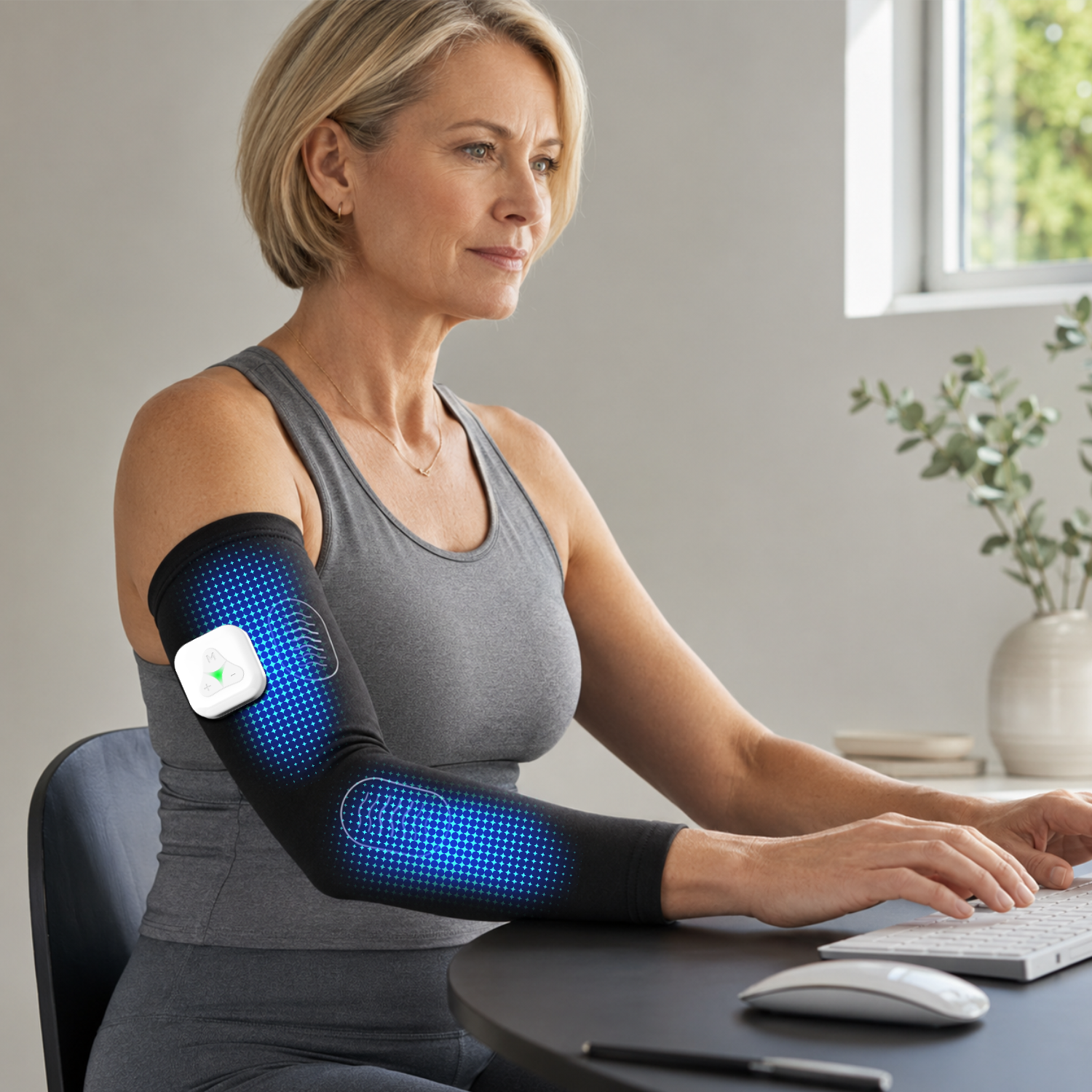 Megelin EMS Soothing Arm Sleeves