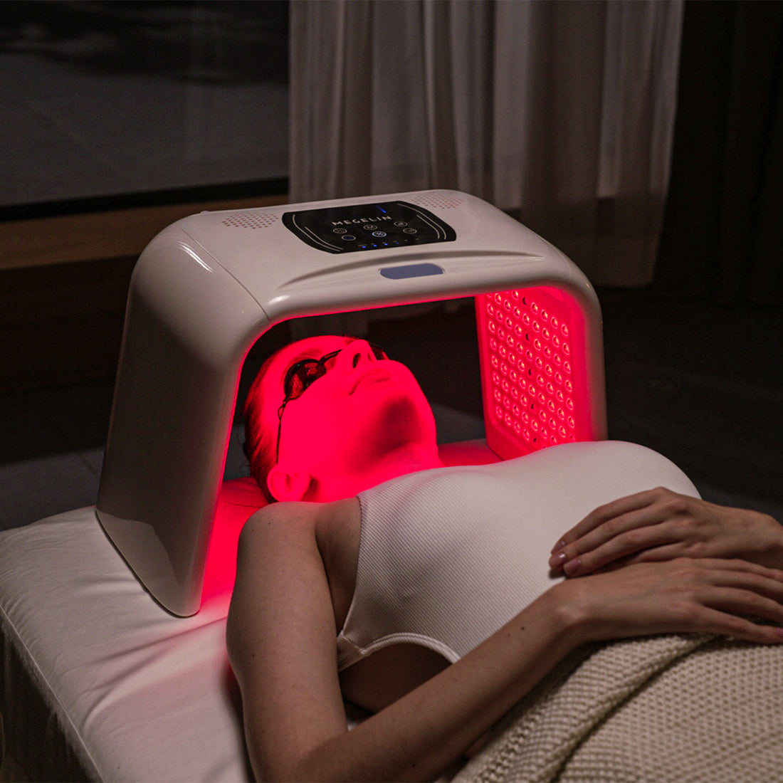 Megelin LED Red Light Therapy Machine - Megelin