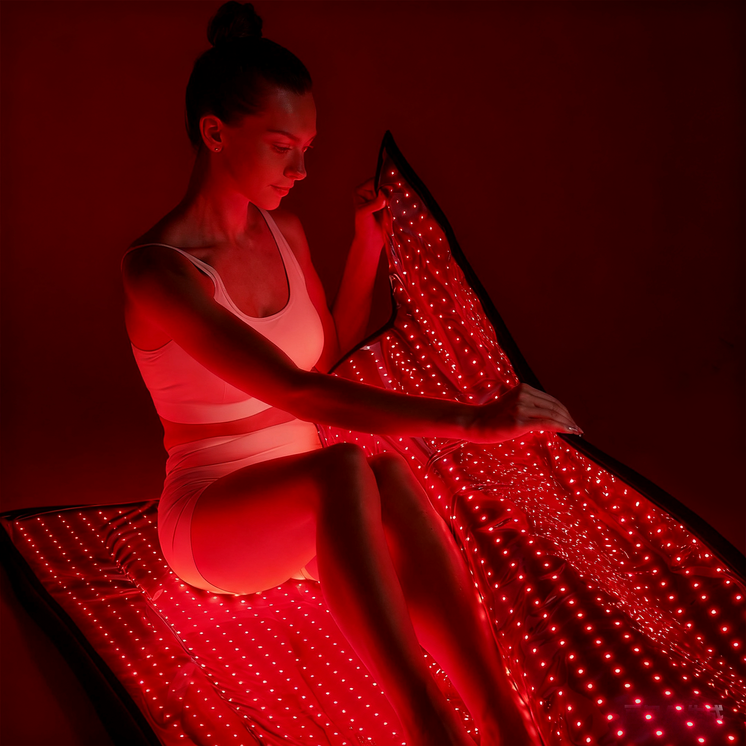 Megelin Red and Infrared Light Therapy Bag