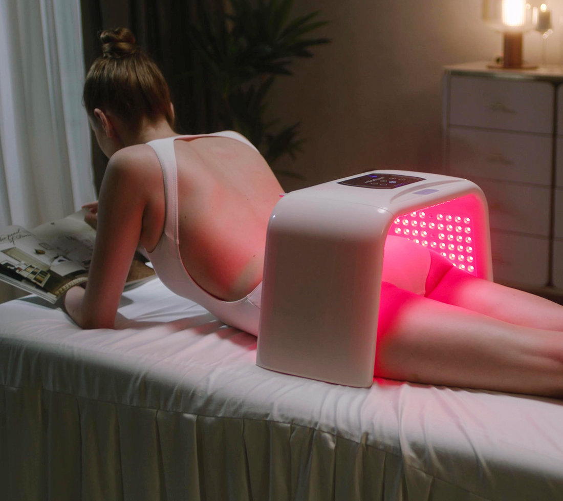 Megelin LED Light Therapy Machine 