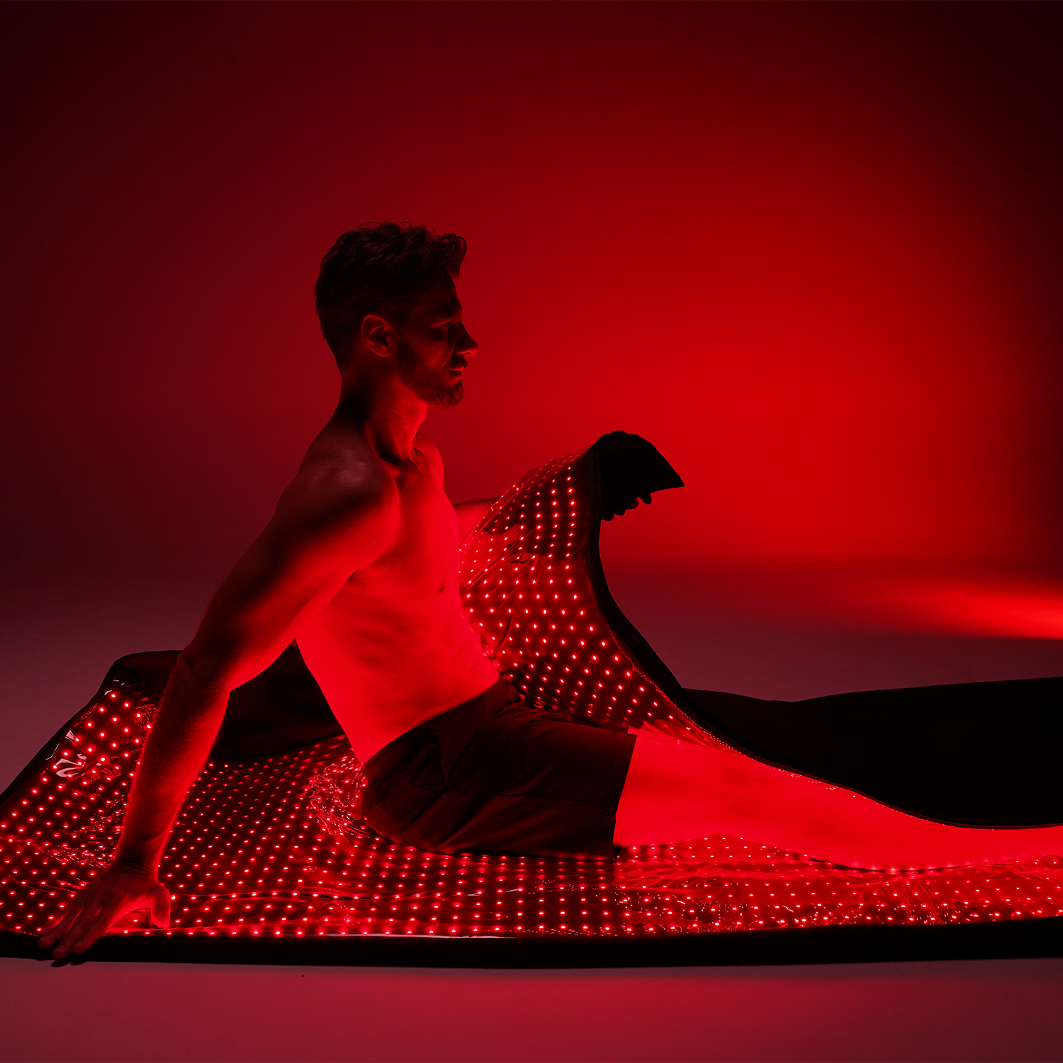 Megelin Red and Infrared Light Therapy Bag
