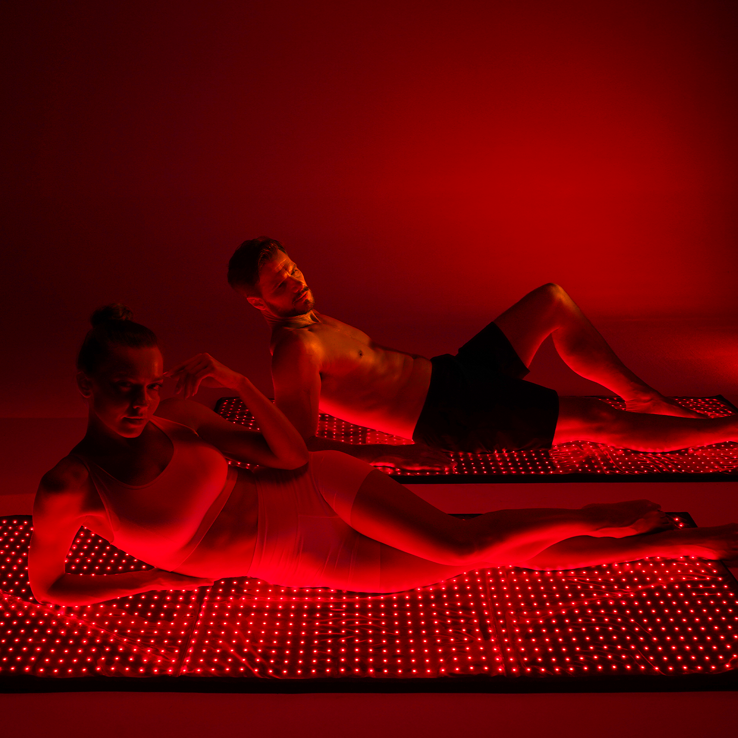 Megelin Red and Infrared Light Therapy Bag